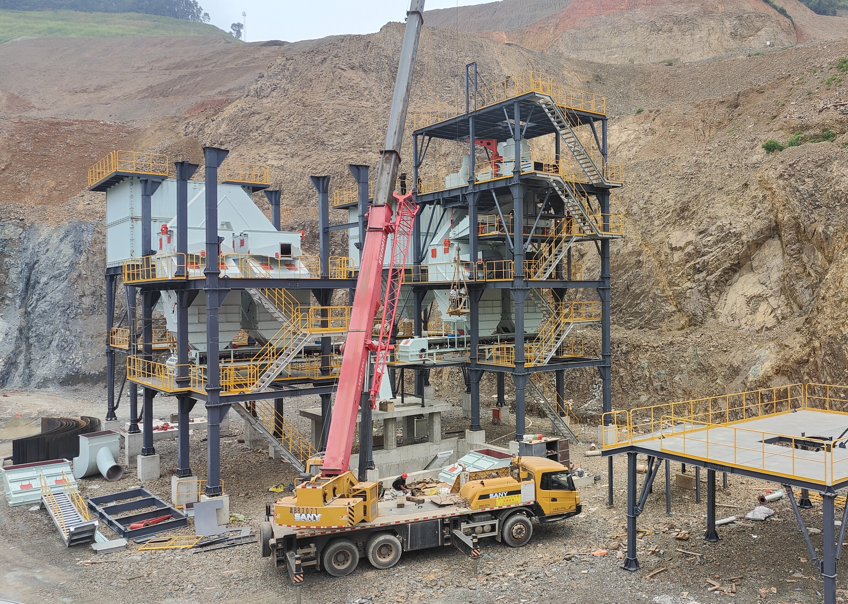 制砂樓 —— 從石到砂，一鍵轉換的制砂革命